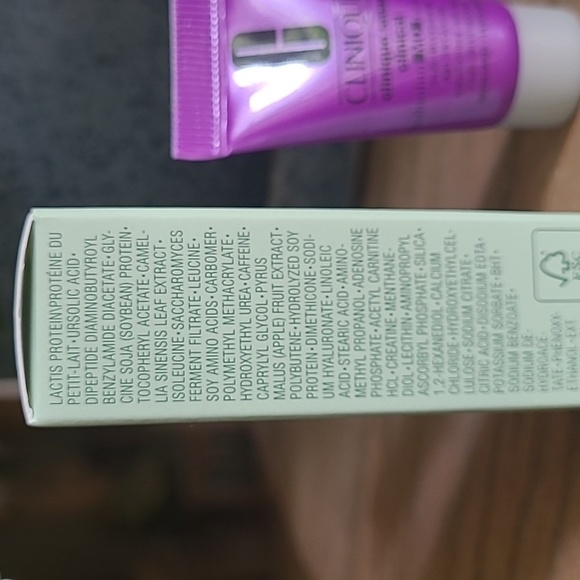 Clinique Smart Multi Dimensional Age Transformer + Custom Repair Revolumize - Picture 2 of 4